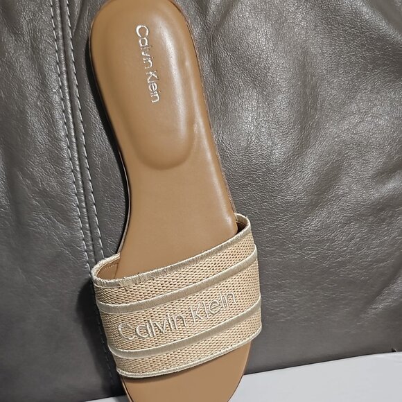 Sandals - Picture 1 of 1